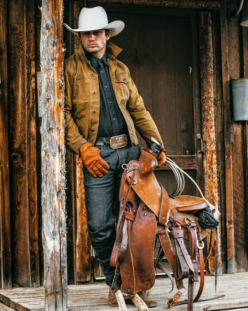 Bonner Bolton — modeling portfolio
